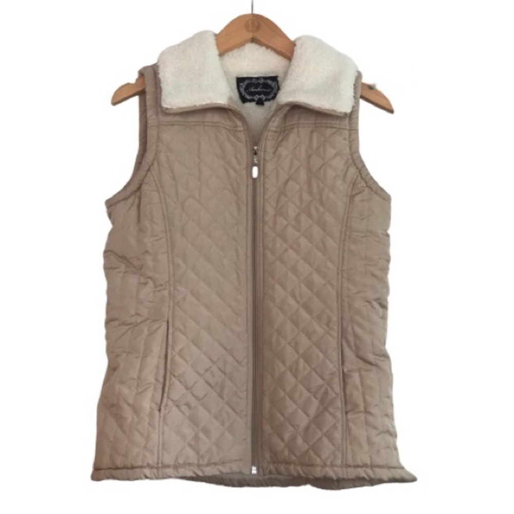 AMBIANCE Quilted Sherpa Zippered Vest